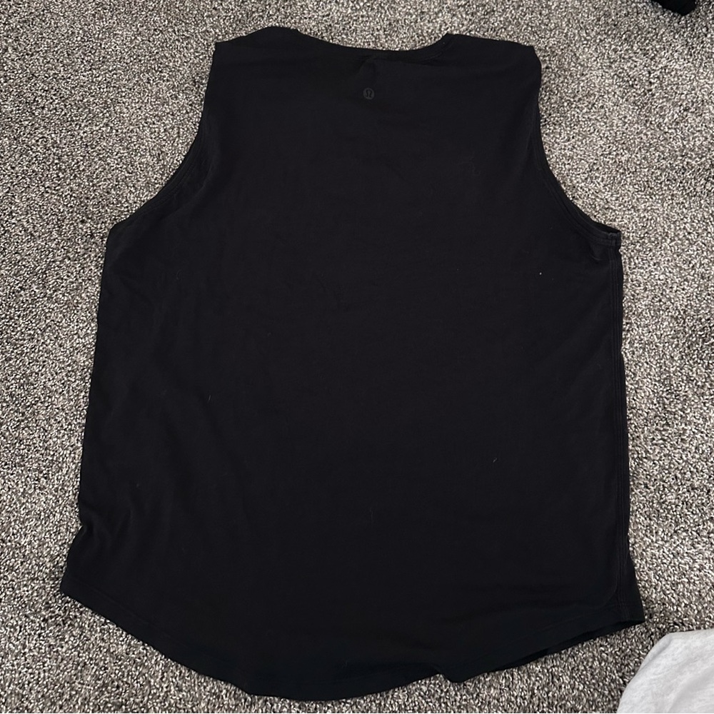 Lululemon shirt